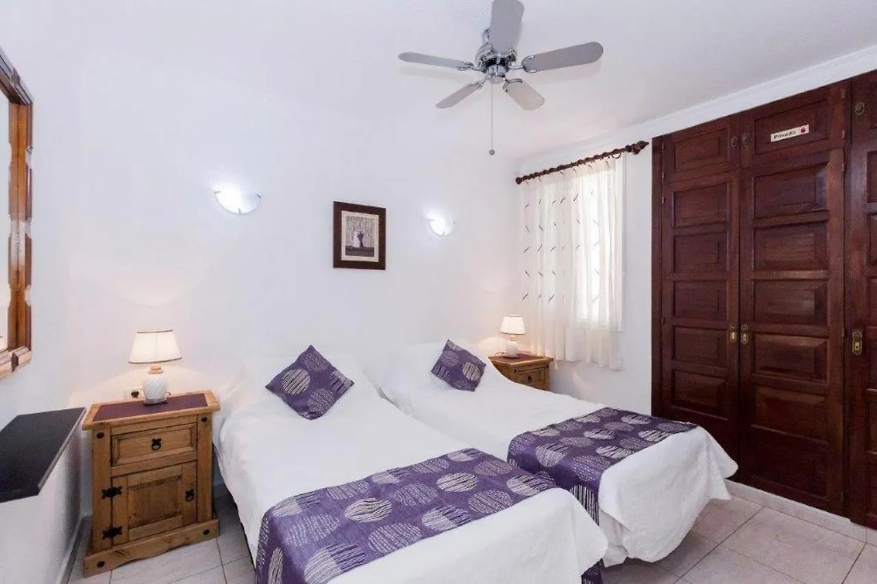 Apartament Victoria Court - 1 Bed Pool & Sea View Los Cristianos   Los Cristianos (Tenerife)