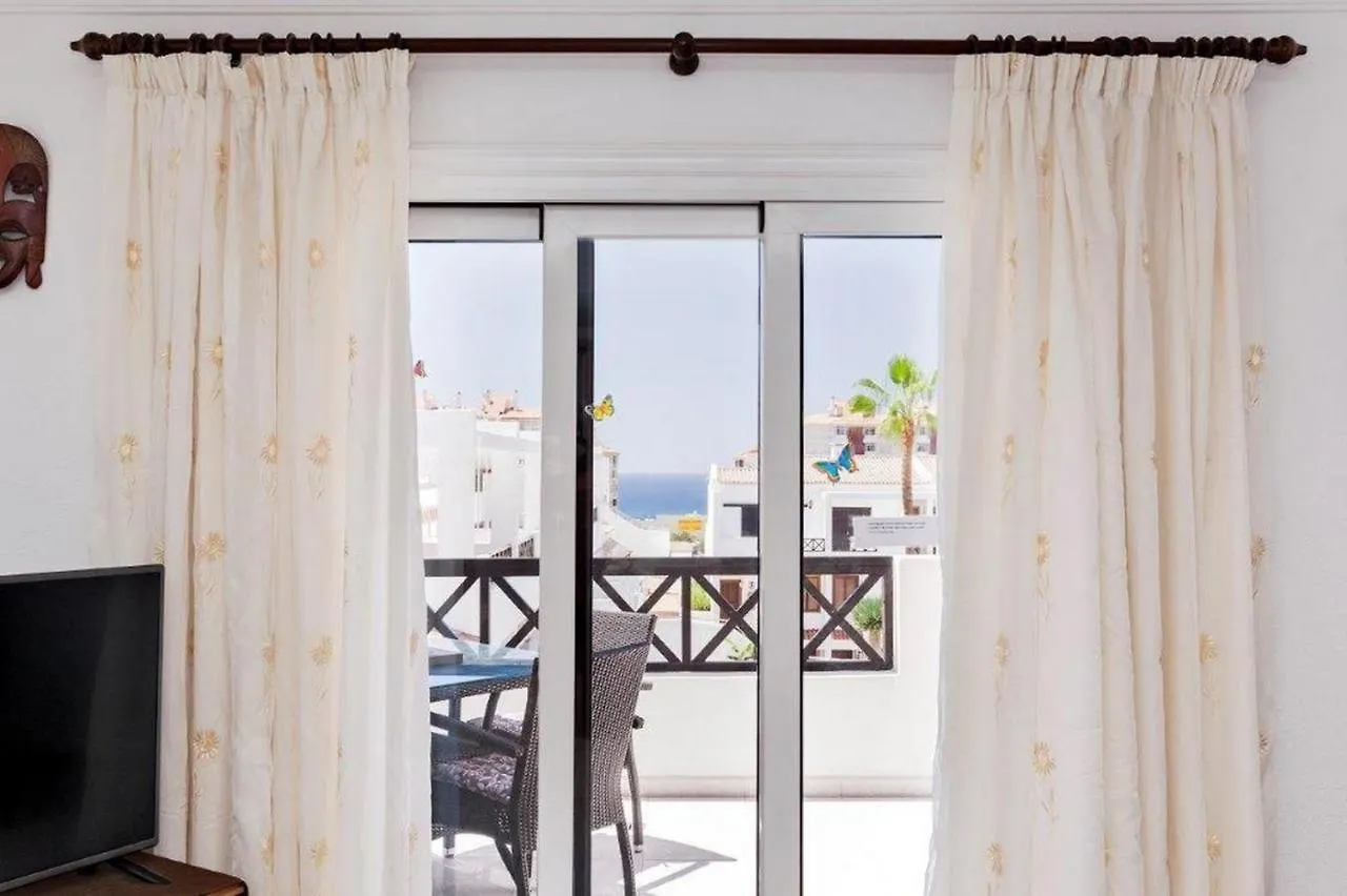 Apartament Victoria Court - 1 Bed Pool & Sea View Los Cristianos  Los Cristianos (Tenerife)