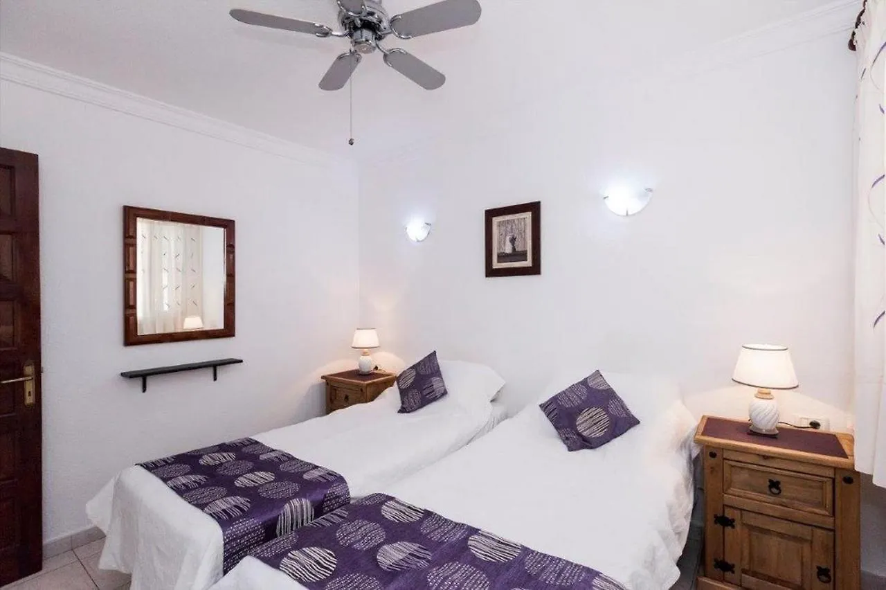 Apartament Victoria Court - 1 Bed Pool & Sea View Los Cristianos  0*, Los Cristianos (Tenerife)